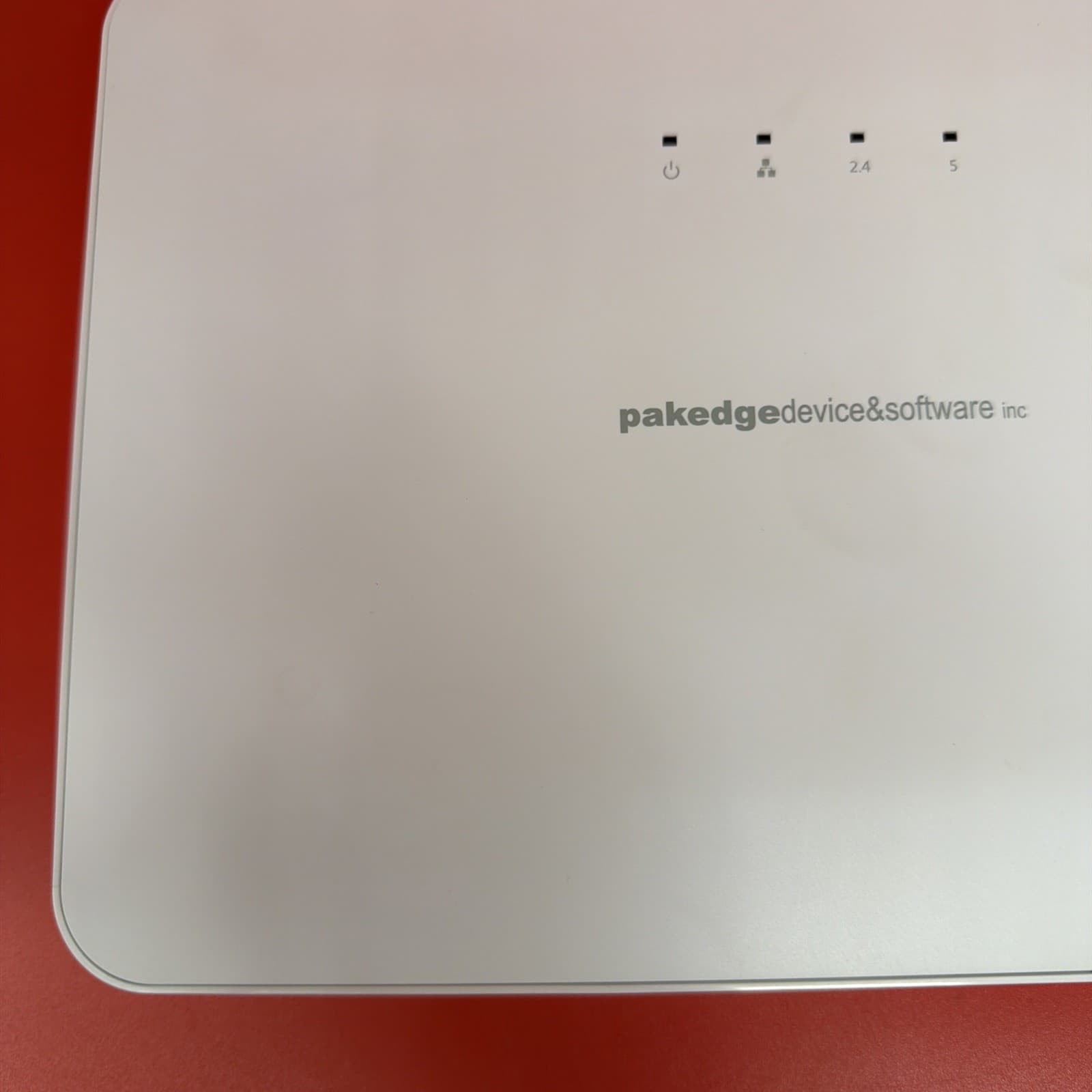 Pakedge WX-1 Wireless WiFi PoE Small-Business Access Point 802.11ac