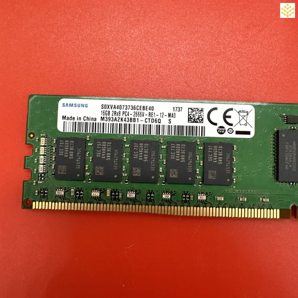 Computer RAM module with Samsung branding.