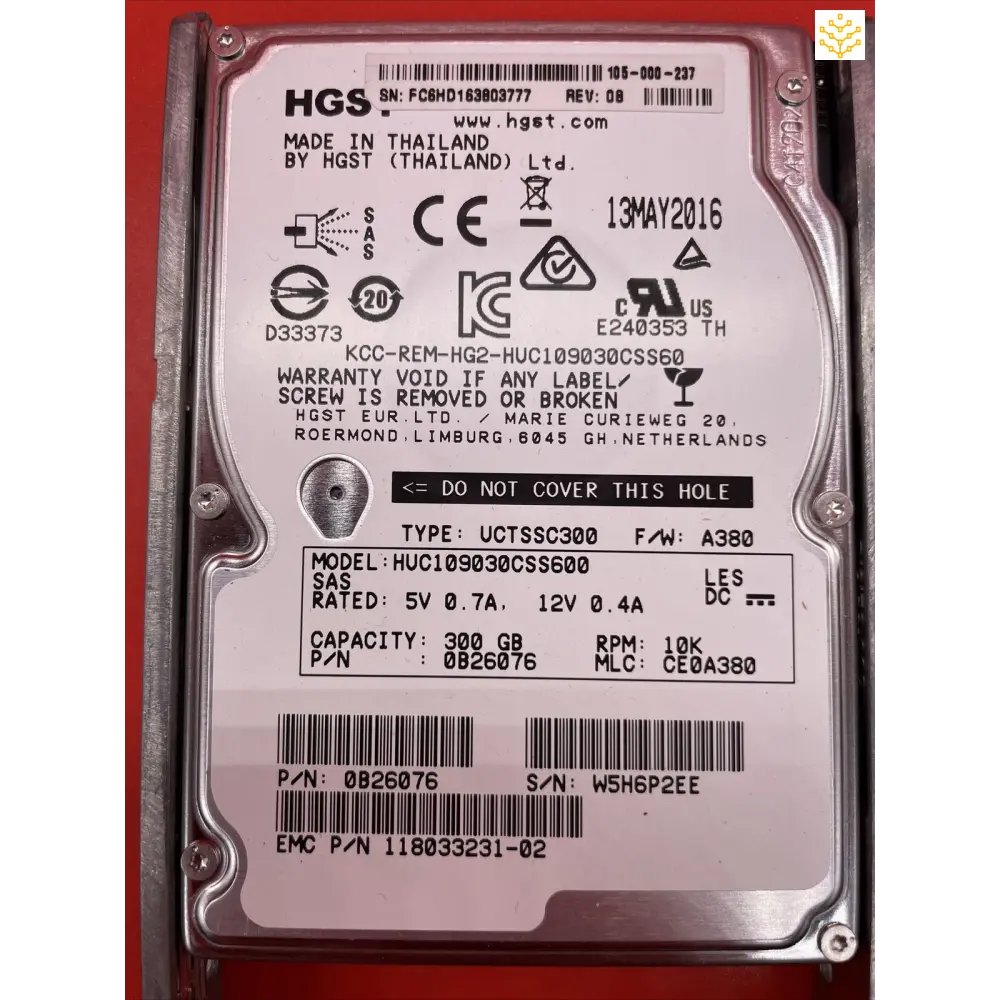 300G 10K SAS 2.5" HGST HUS109030CSS600 EMC 118033231 105 - 000 - 237 in Tray - GIGDATA