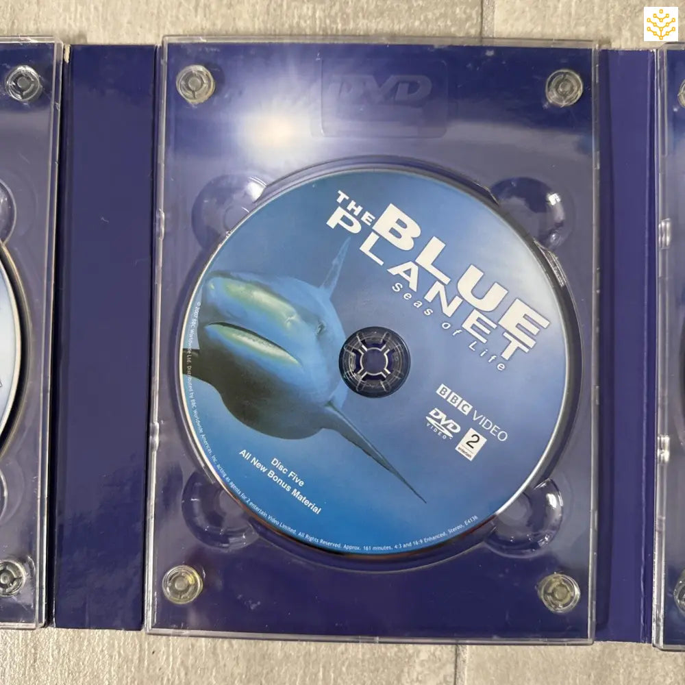 DVD disc of ’The Blue Planet’ in a clear plastic case.