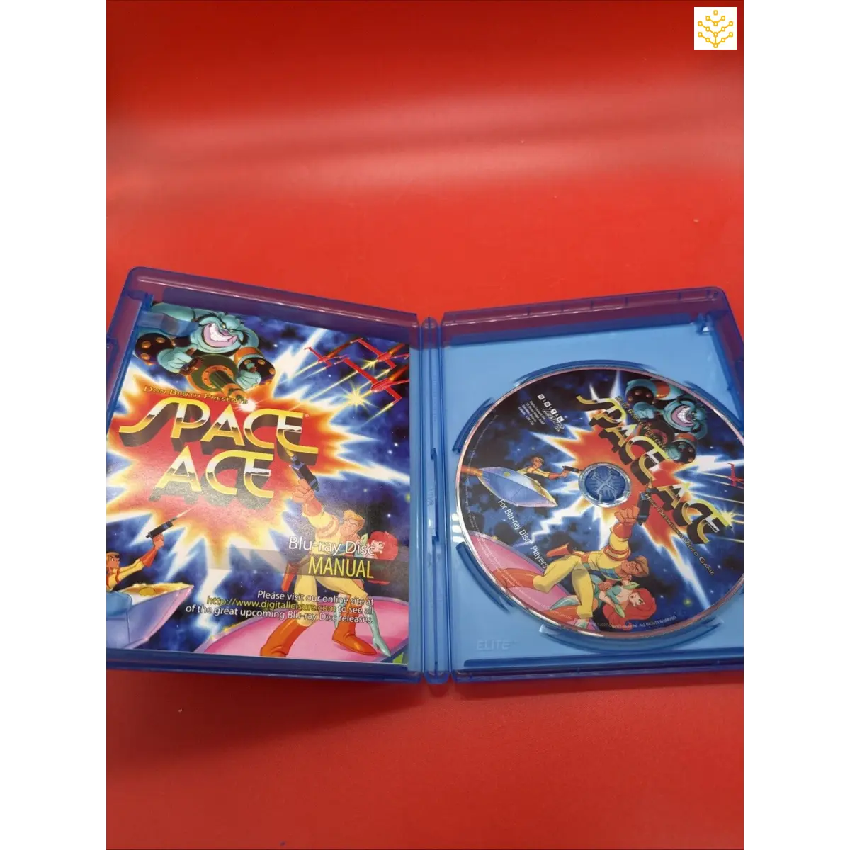 Blu-ray case of the movie ’Space Ace’ with the disc visible inside.