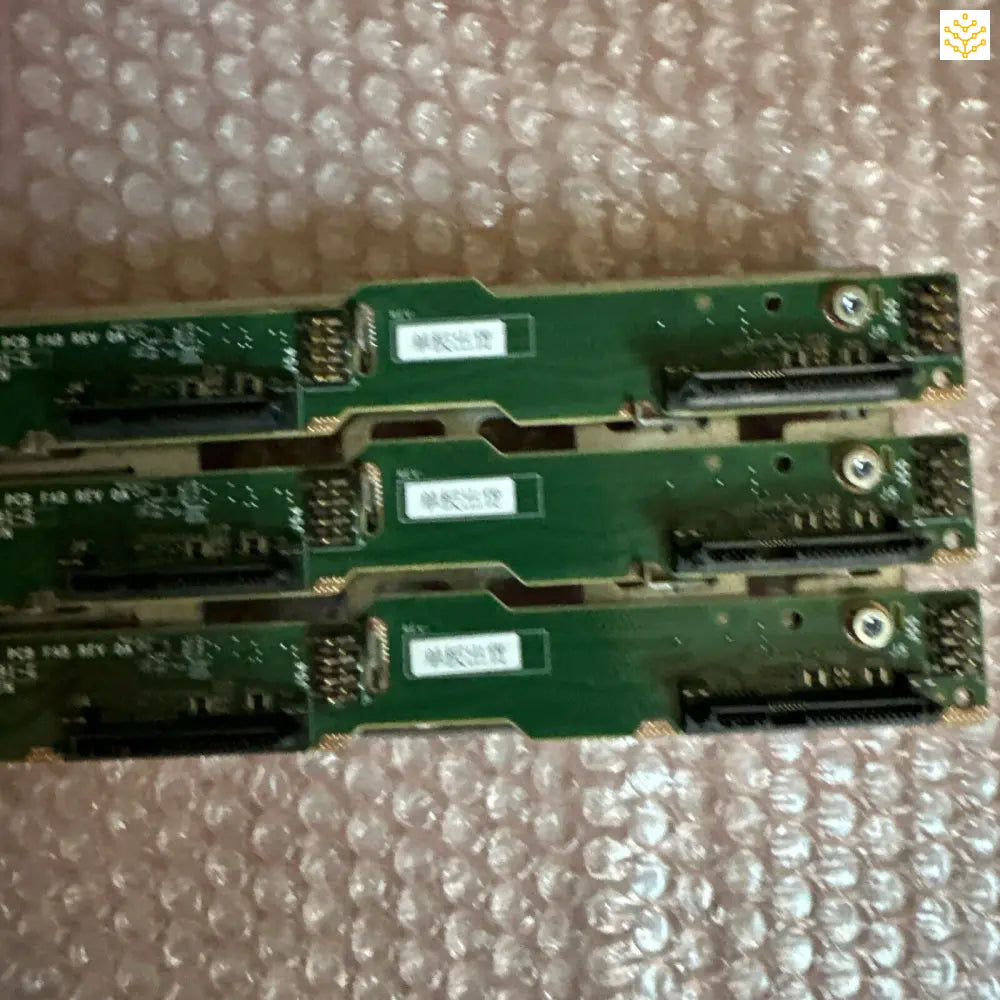 HPe 12 Bay LFF Backplane Bracket + 3x 875082 - 001 + Mounting Screws - GIGDATA