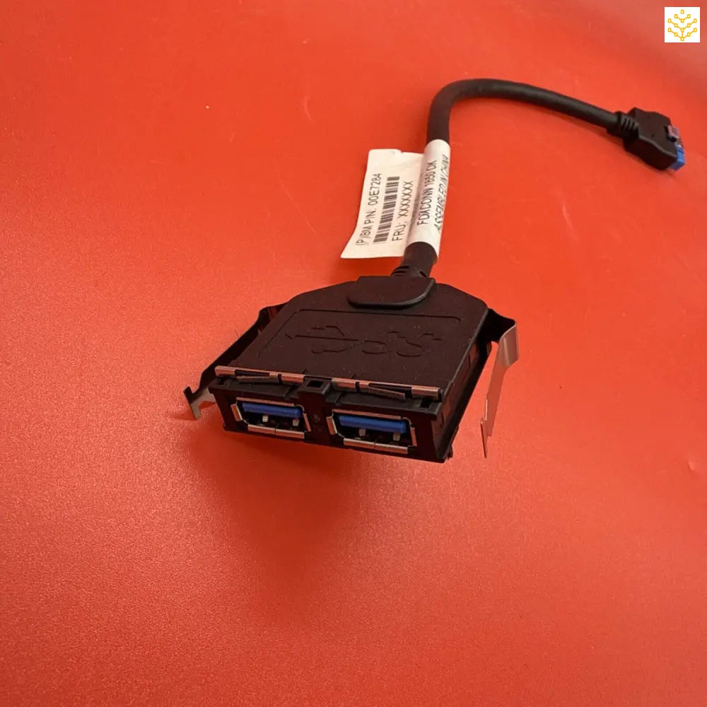 USB 3.0 splitter adapter with two female ports and one male connector.