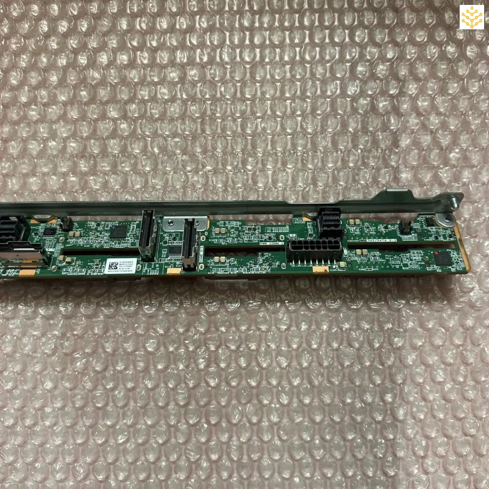 Lenovo 01PE982 HR630x 1U 2.5 2 Bay + 8 ANYBAY HS Backplane SAS SATA NVME - GIGDATA