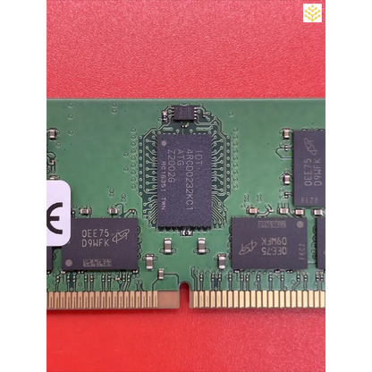 Micron MTA36ASF4G72PZ-3G2E7VI 32GB 2Rx4 PC4-3200AA Server Memory - Computers/Tablets & Networking:Enterprise Networking